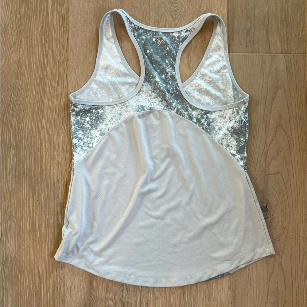 Old Navy Active Large Grey and White Work Out Top Racer Back